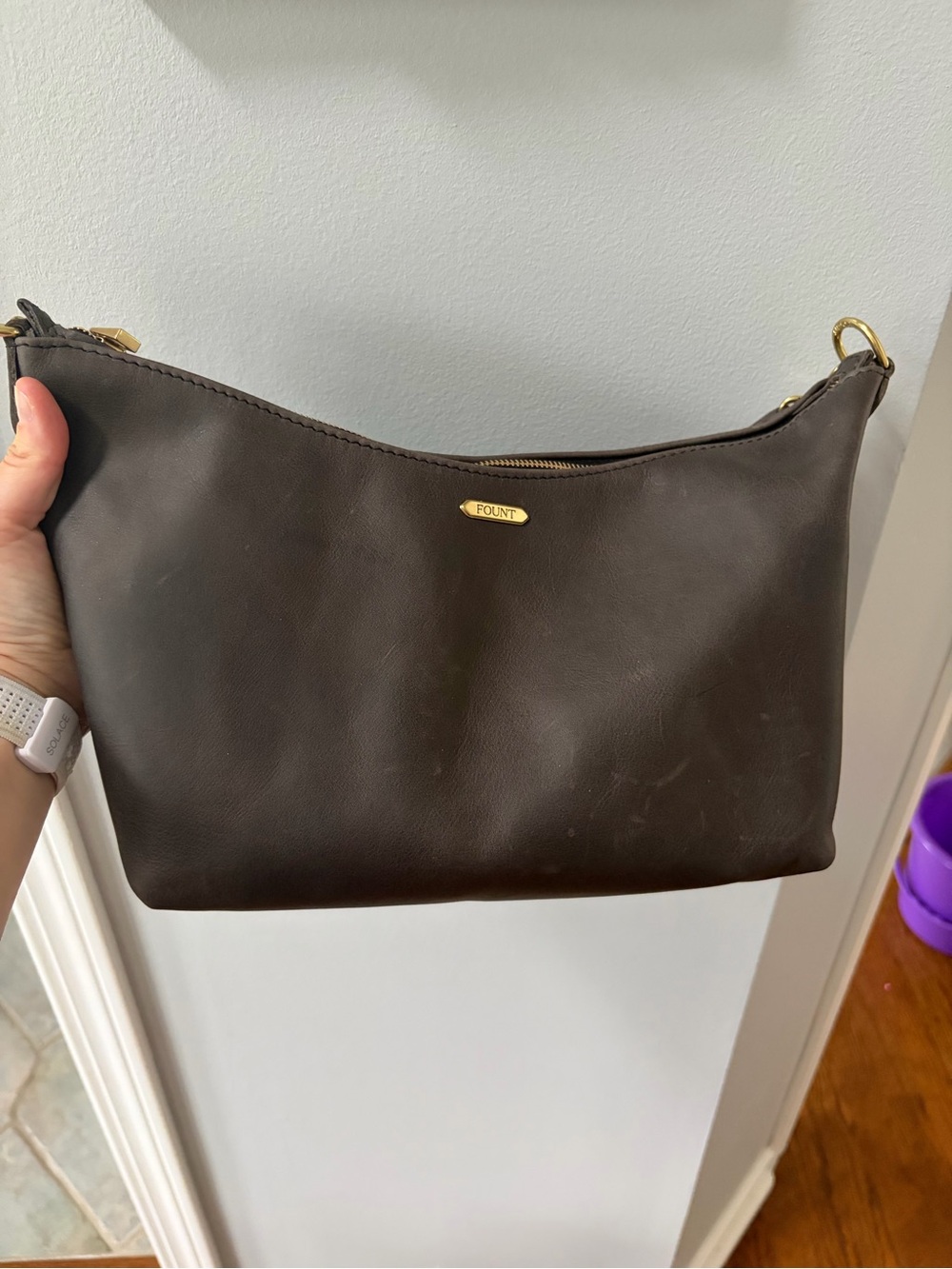 Fount Sloane Wolf Purse